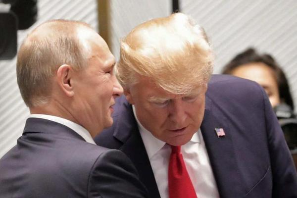 Трамп первым подал руку Путину. 14150.jpeg Трамп первым подал руку Путину. 14150.jpeg