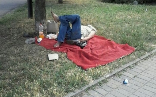 Новороссийских бомжей попросили освободить территорию. 13763.jpeg Новороссийских бомжей попросили освободить территорию. 13763.jpeg