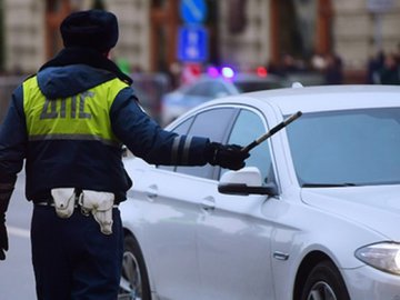 Полицейский прострелил себе ногу
