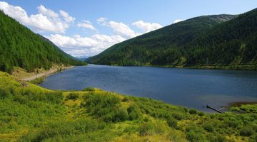 Ученые разгадали тайну Мертвого озера