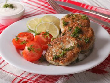 Как вкусно приготовить рыбные котлеты. Все секреты и хитрости