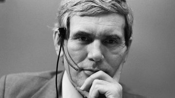 Умер конструктор Благов